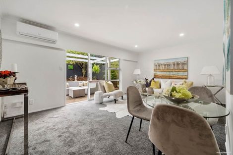 Photo of property in 2/21 Cosy Place, Howick, Auckland, 2014