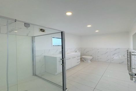 Photo of property in 43 Chequers Avenue, Glenfield, Auckland, 0629