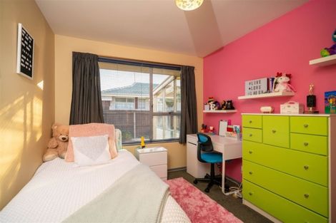 Photo of property in 58 Denise Crescent, Hornby, Christchurch, 8042