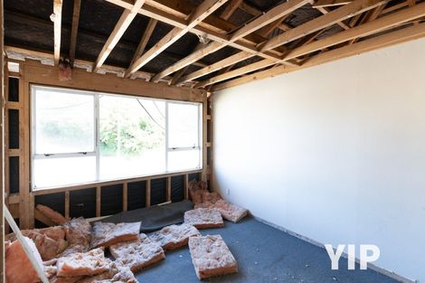 Photo of property in 114a Newlands Road, Newlands, Wellington, 6037