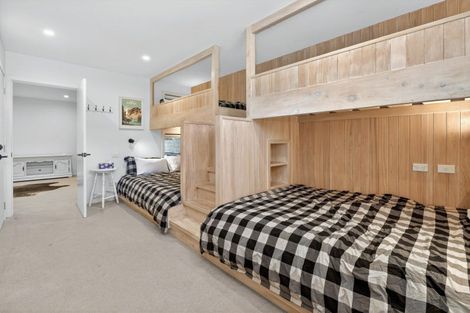 Photo of property in 23 Westview Road, Wanaka, 9305