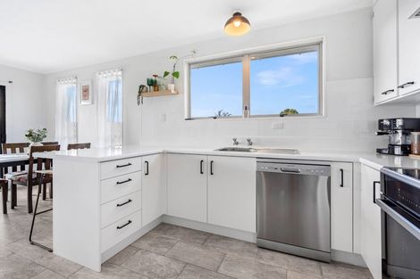 Photo of property in 4 Cypress Gardens Place, Onerahi, Whangarei, 0110