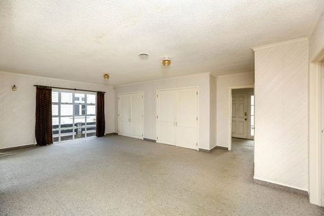 Photo of property in 12 Kitchener Terrace, Moturoa, New Plymouth, 4310