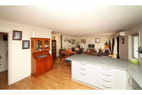 Photo of property in 9 Seymour Drive, Rolleston, 7614