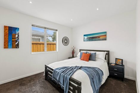 Photo of property in 165 Estuary Road, South New Brighton, Christchurch, 8062