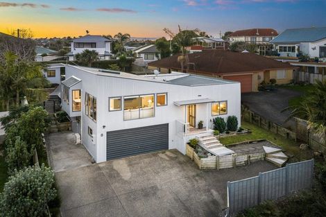 Photo of property in 8 Brixton Road, Manly, Whangaparaoa, 0930