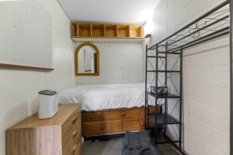 Photo of property in 47 Howe Street, North Dunedin, Dunedin, 9016