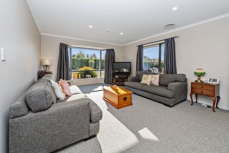 Photo of property in 11 Piako Drive, Darfield, 7571