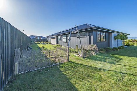 Photo of property in 28 Hollard Crescent, Lincoln, 7608