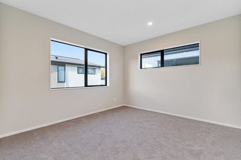 Photo of property in 86a Kervil Avenue, Te Atatu Peninsula, Auckland, 0610