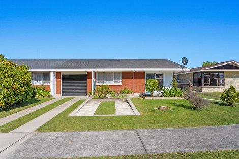 Photo of property in 2/1 Noel Mills Place, Whakatane, 3120