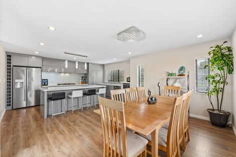 Photo of property in 11 Matisse Drive, West Harbour, Auckland, 0618