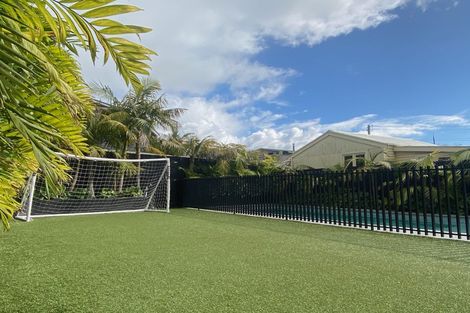 Photo of property in 490 Point Chevalier Road, Point Chevalier, Auckland, 1022