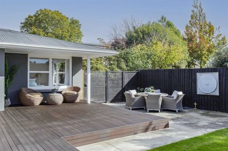 Photo of property in 10 Chislehurst Place, Bryndwr, Christchurch, 8052