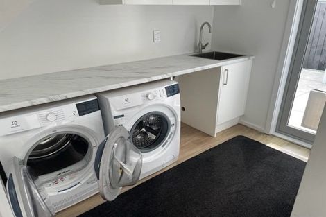 Photo of property in 1/86 Springfield Road, St Albans, Christchurch, 8014