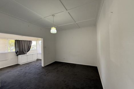 Photo of property in 13 Akarana Avenue, Mount Roskill, Auckland, 1041
