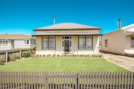 Photo of property in 30 Derby Street, Westport, 7825