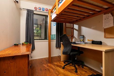 Photo of property in 166 Opanuku Road, Henderson Valley, Auckland, 0612