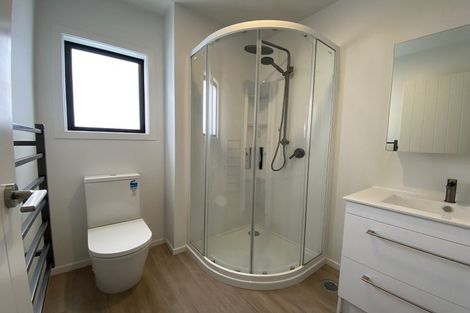 Photo of property in 10 Cairo Street, Upper Hutt Central, Upper Hutt, 5018