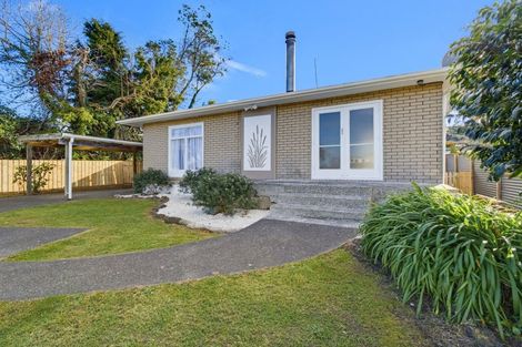 Photo of property in 11 Island View Road, Western Heights, Rotorua, 3015