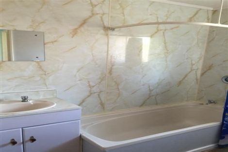 Photo of property in 2/22 Parkers Road, Tahunanui, Nelson, 7011