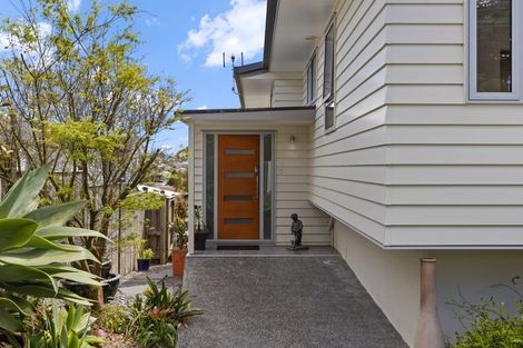 Photo of property in 105 Kowhai Road, Mairangi Bay, Auckland, 0630