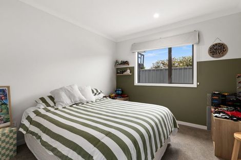 Photo of property in 25 Rakaia Way, Poraiti, Napier, 4112