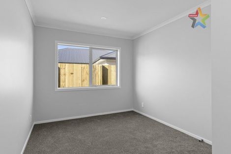 Photo of property in 6 Kairaumati Crescent, Kelson, Lower Hutt, 5010