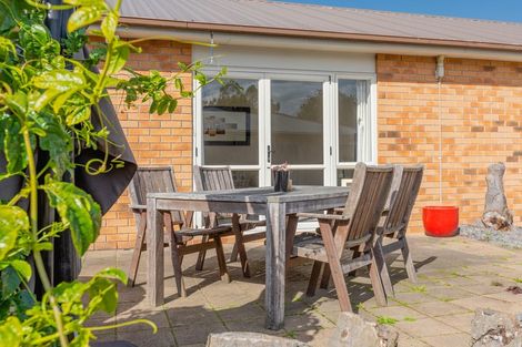 Photo of property in 25b Kentia Avenue, Mount Maunganui, 3116