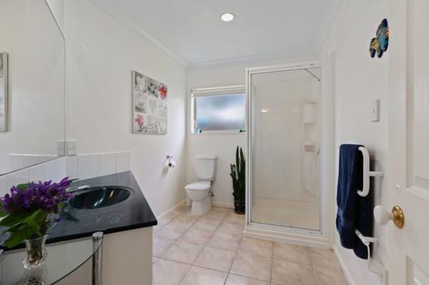 Photo of property in 130a Oceanbeach Road, Mount Maunganui, 3116