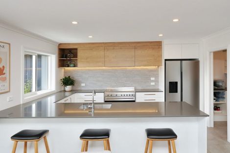 Photo of property in 68 Parsonage Road, Woodend, 7610