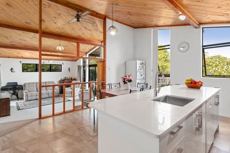 Photo of property in 22 Burton Place, Owhata, Rotorua, 3010