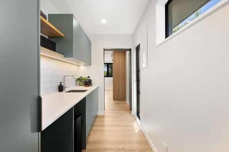 Photo of property in 429 Avonhead Road, Avonhead, Christchurch, 8042