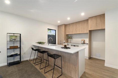 Photo of property in 108a Weraroa Road, Levin, 5510