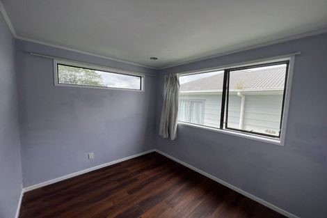 Photo of property in 9 Lisa Rise, Half Moon Bay, Auckland, 2012