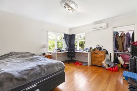 Photo of property in 17 Waiapu Road, Kelburn, Wellington, 6012