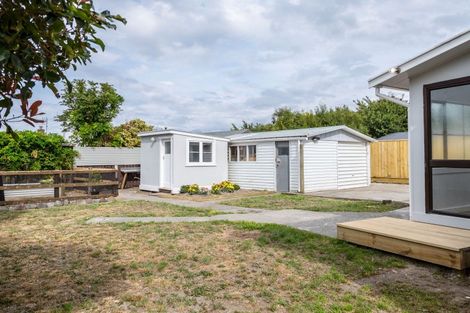 Photo of property in 12 William Benton Street, Featherston, 5710