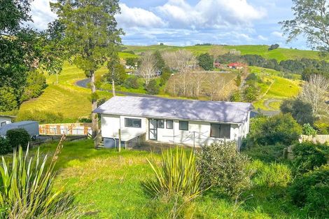 Photo of property in 7 Harrys Place, Kawakawa, 0210