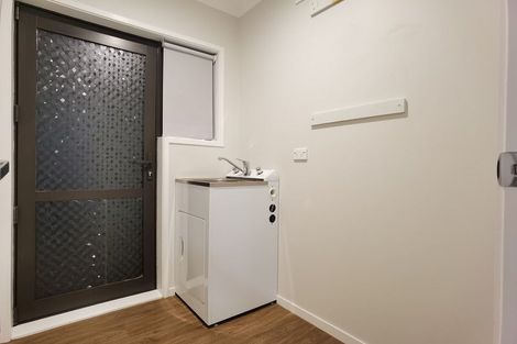 Photo of property in 125 Riverpark Crescent, Henderson, Auckland, 0610