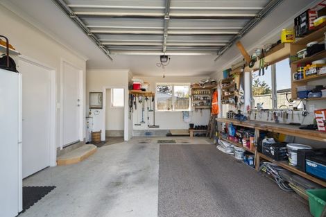 Photo of property in 12 Malthus Place, Foxton Beach, Foxton, 4815