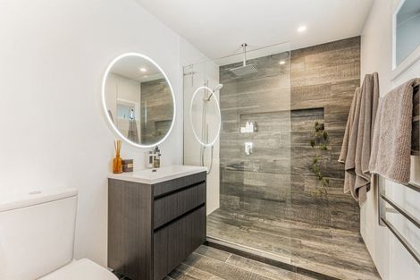 Photo of property in 33 Nellie Drive, Kumeu, 0810