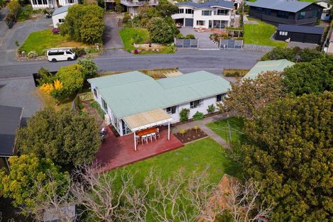 Photo of property in 1 Kotuku Road, South Bay, Kaikoura, 7300