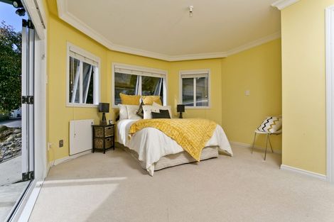 Photo of property in 131a Ocean View Road, Hillcrest, Auckland, 0627