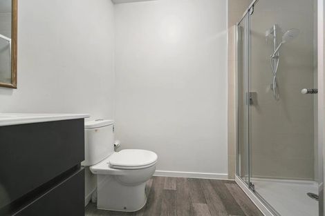 Photo of property in 420/18 Sunnyhaven Avenue, Beach Haven, Auckland, 0626