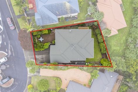 Photo of property in 16 Berkshire Terrace, Massey, Auckland, 0614