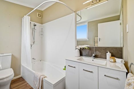 Photo of property in 21 School Road, Ngongotaha, Rotorua, 3010