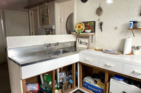 Photo of property in 627 Queen Sh25 Street, Thames, 3500