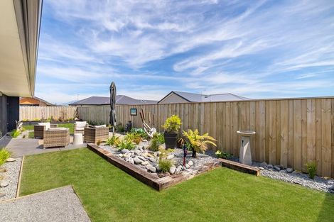 Photo of property in 7 Boyce Lane, Amberley, 7410