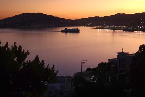 Photo of property in 9 Homebush Road, Khandallah, Wellington, 6035