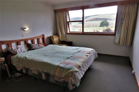 Photo of property in 9 Neill Road, Tokanui, 9884